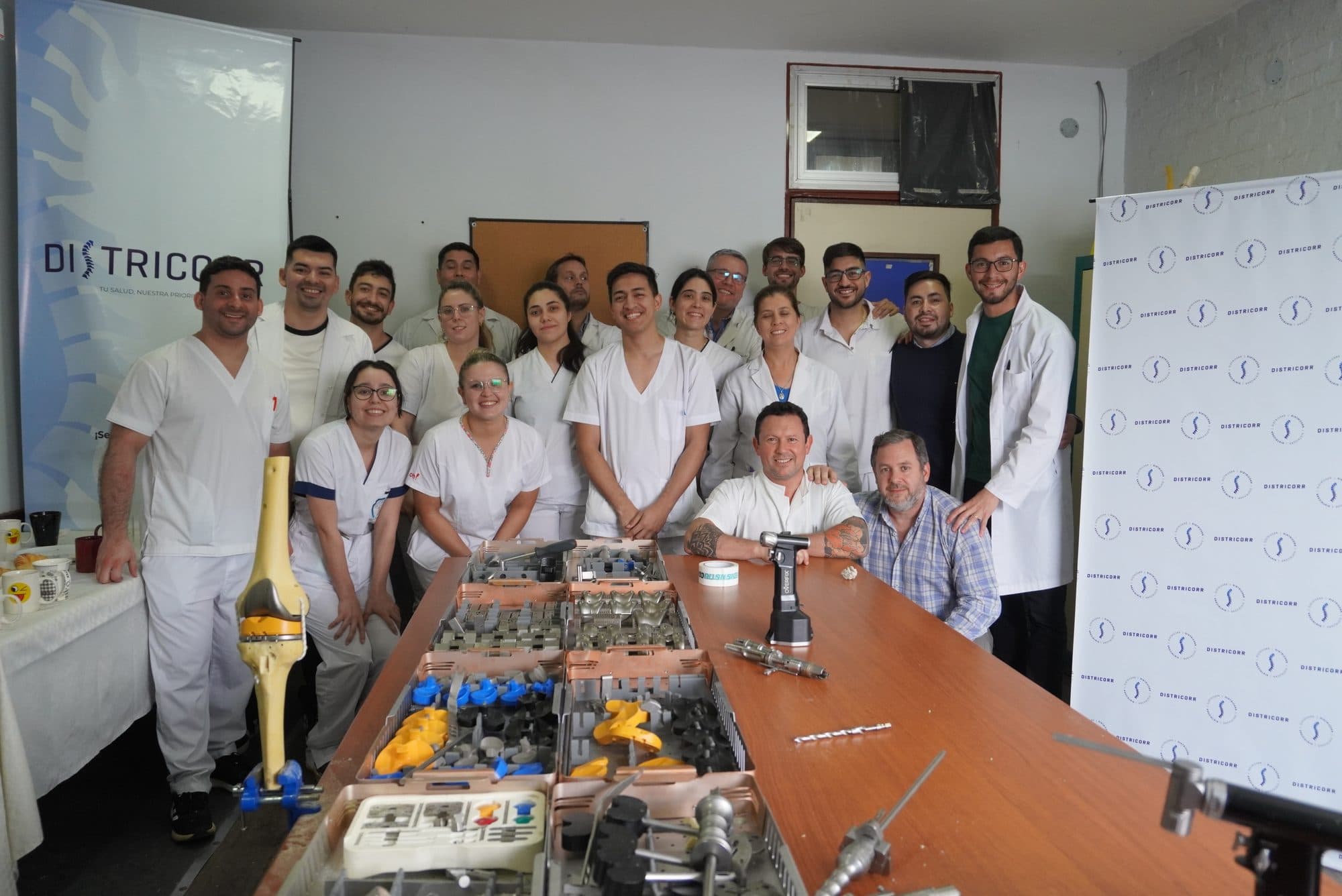 Capacitación de Districorr con equipos médicos